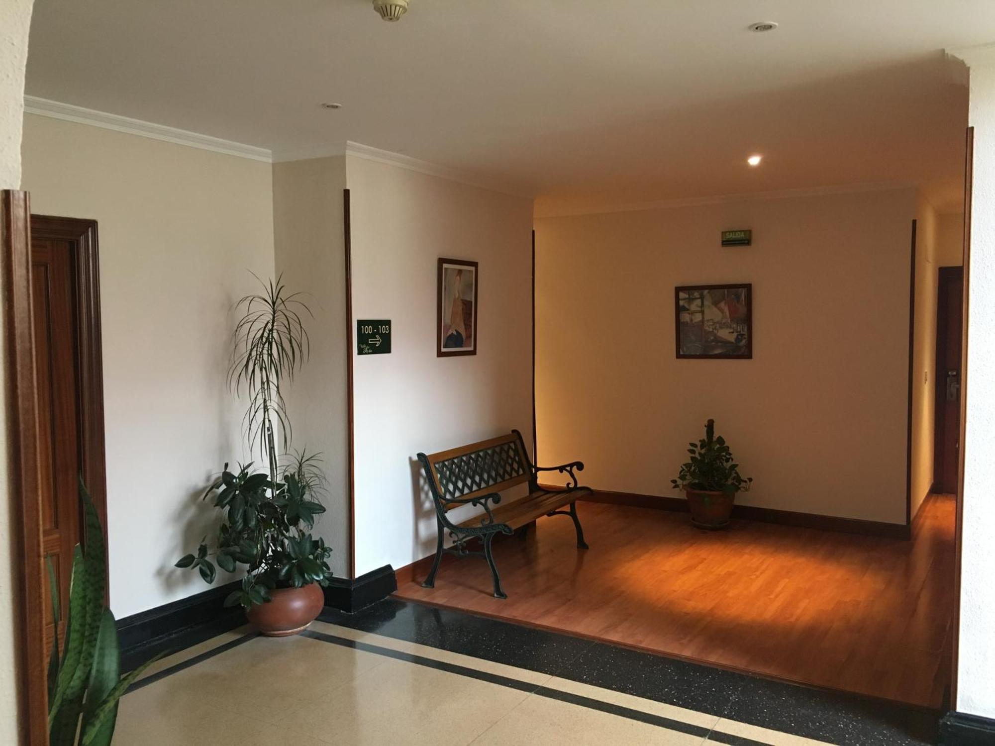 Hotel Valle De Ayala Llodio Buitenkant foto